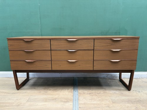 Mid century teak sideboard - mid,